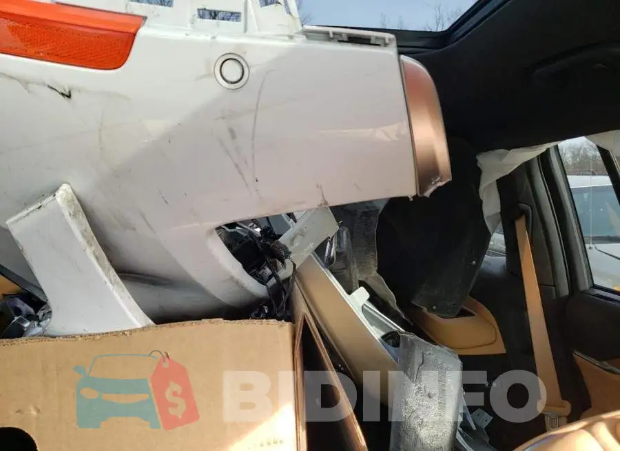 1C4RJKEG8M8178512 Photo# 10