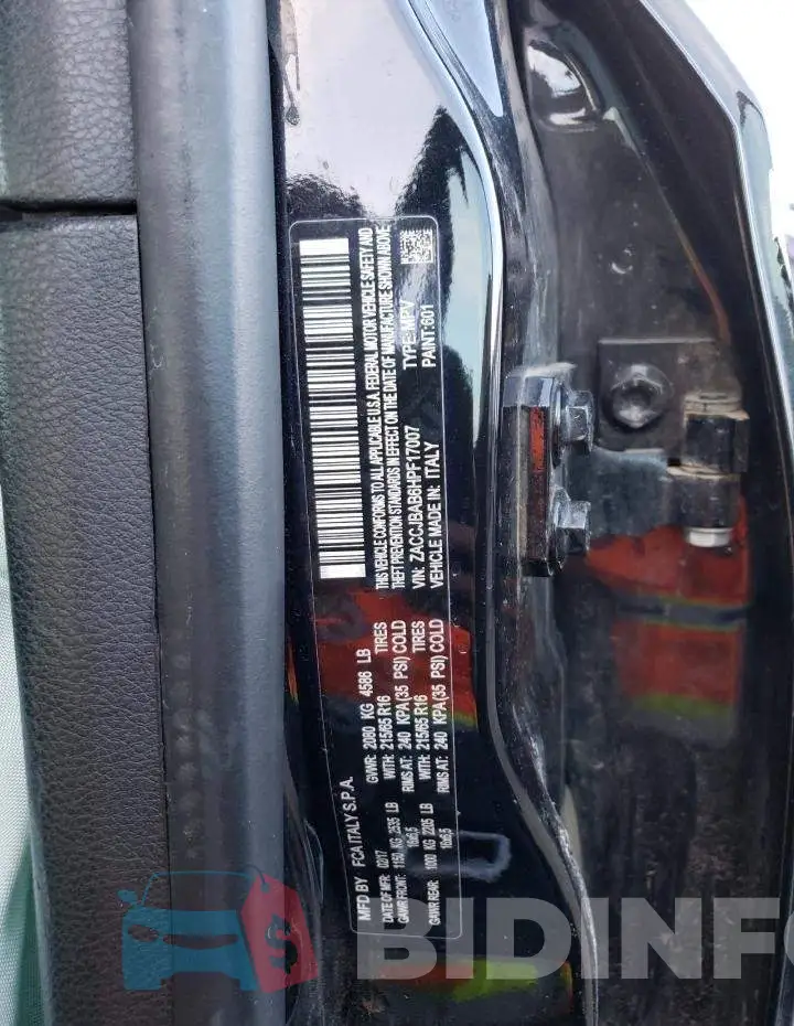 ZACCJBAB6HPF17007 Photo# 13
