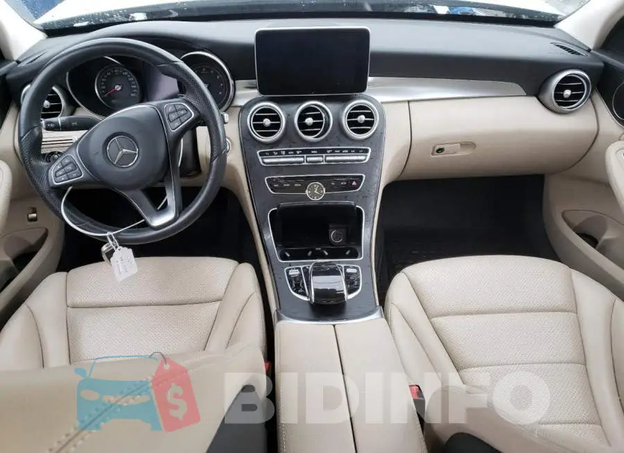 55SWF4JB8GU151596 Photo# 8