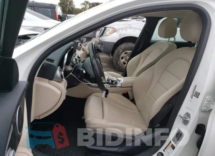 55SWF4JB8GU151596 Photo# 7
