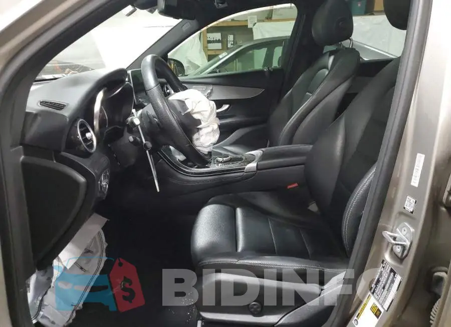 WDC0G4JB0KV124126 Photo# 7