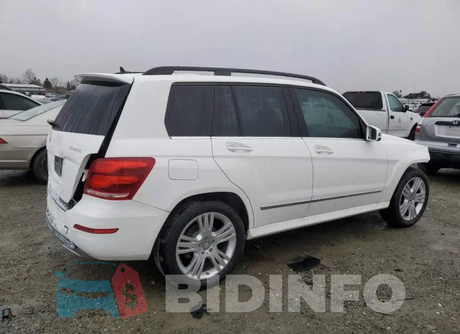 WDCGG8JB5FG423854 Photo# 3