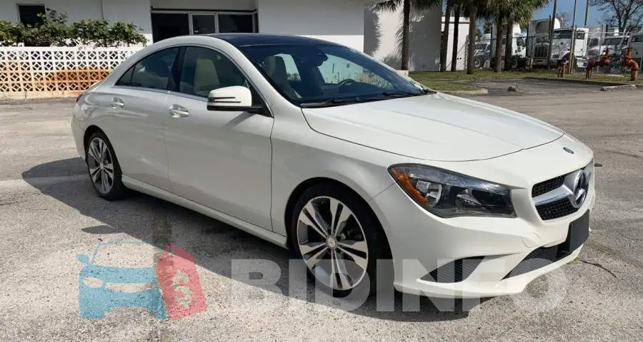 WDDSJ4EB9FN218205 Photo# 1