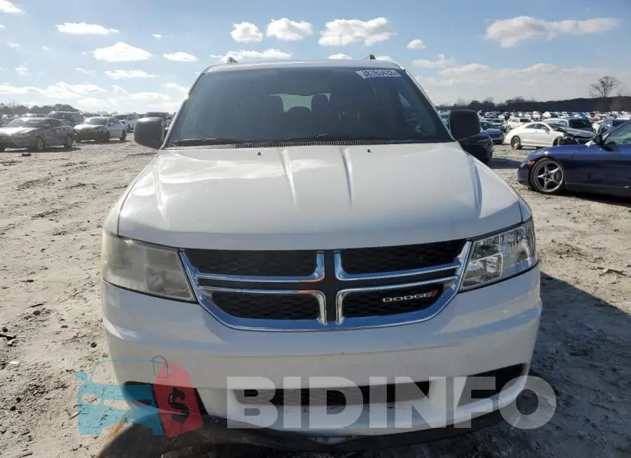 3C4PDCAB0GT120379 Photo# 5