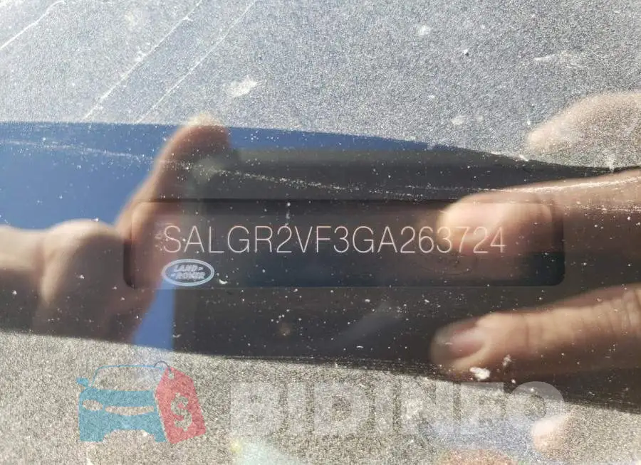SALGR2VF3GA263724 Photo# 13