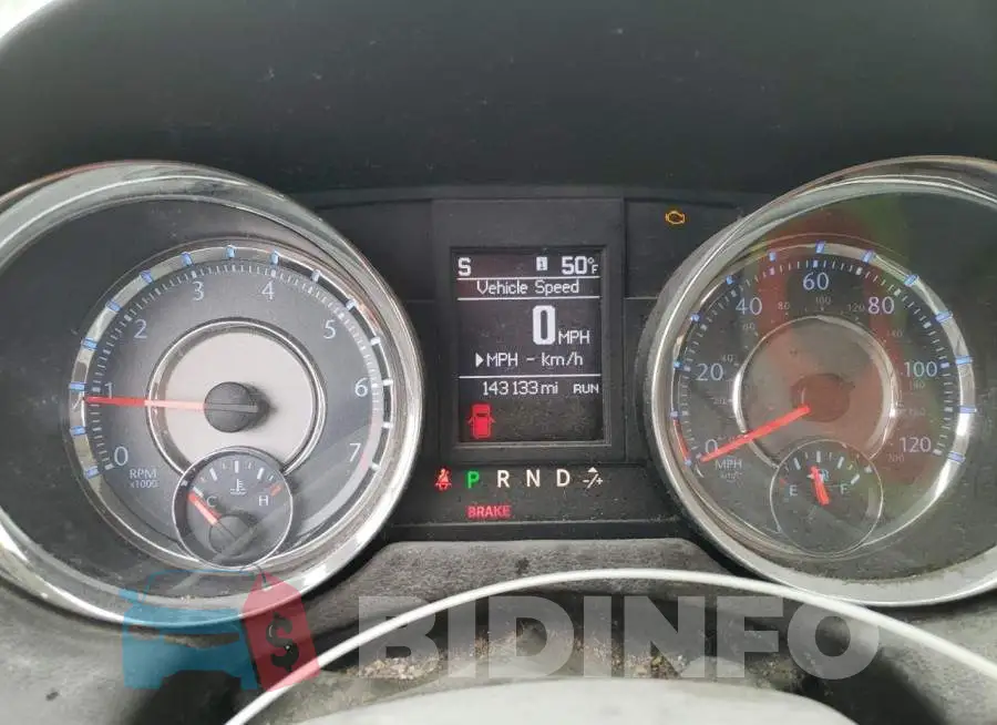 2C4RC1BGXFR742094 Photo# 9