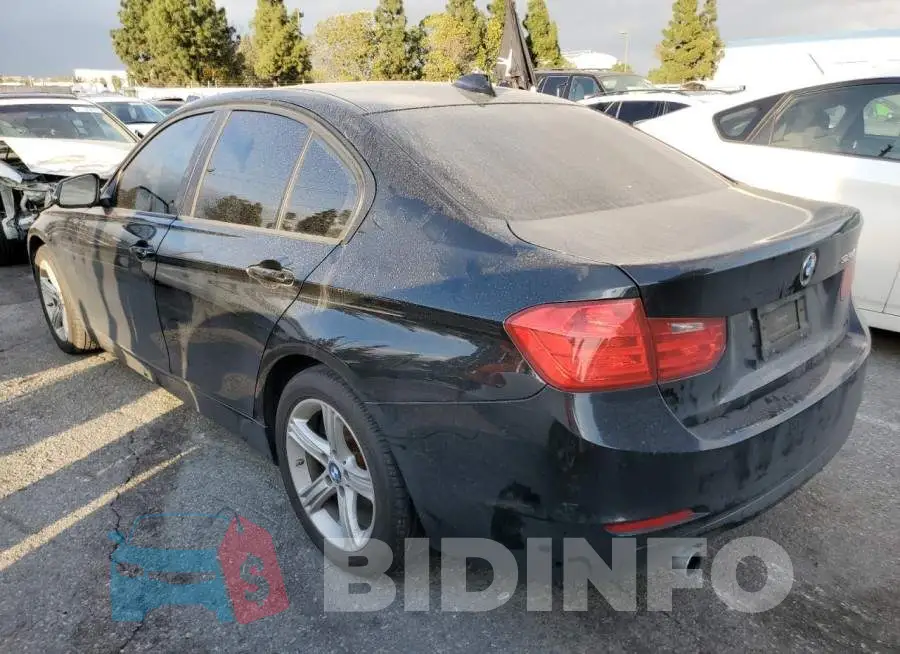 WBA3B1C53FK135925 Photo# 2