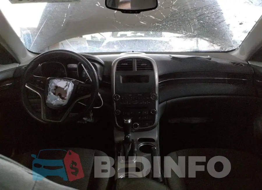 1G11B5SL3FF352605 Photo# 8