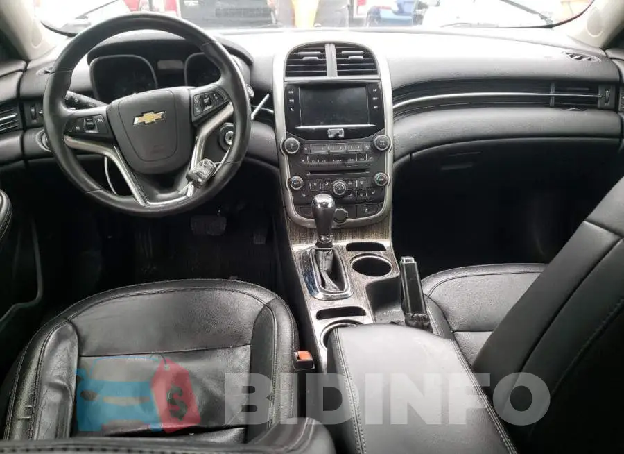 1G11E5SX1FF176731 Photo# 8