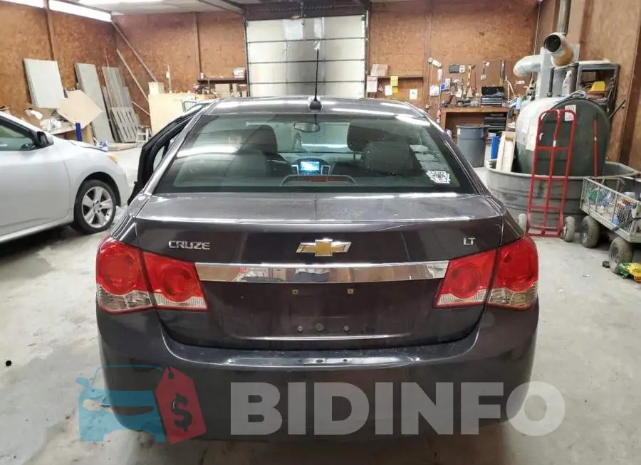 1G1PE5SB1F7229145 Photo# 6