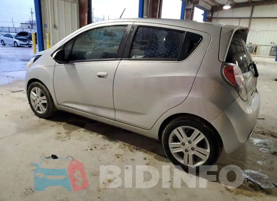 KL8CB6S92FC796871 Photo# 2