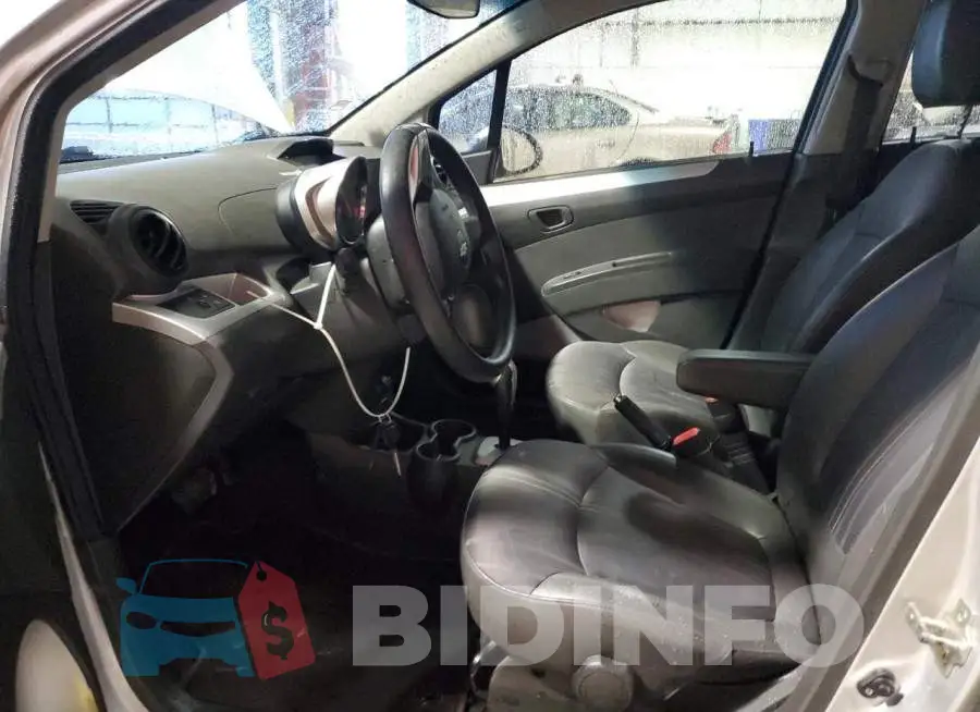KL8CB6S92FC796871 Photo# 7