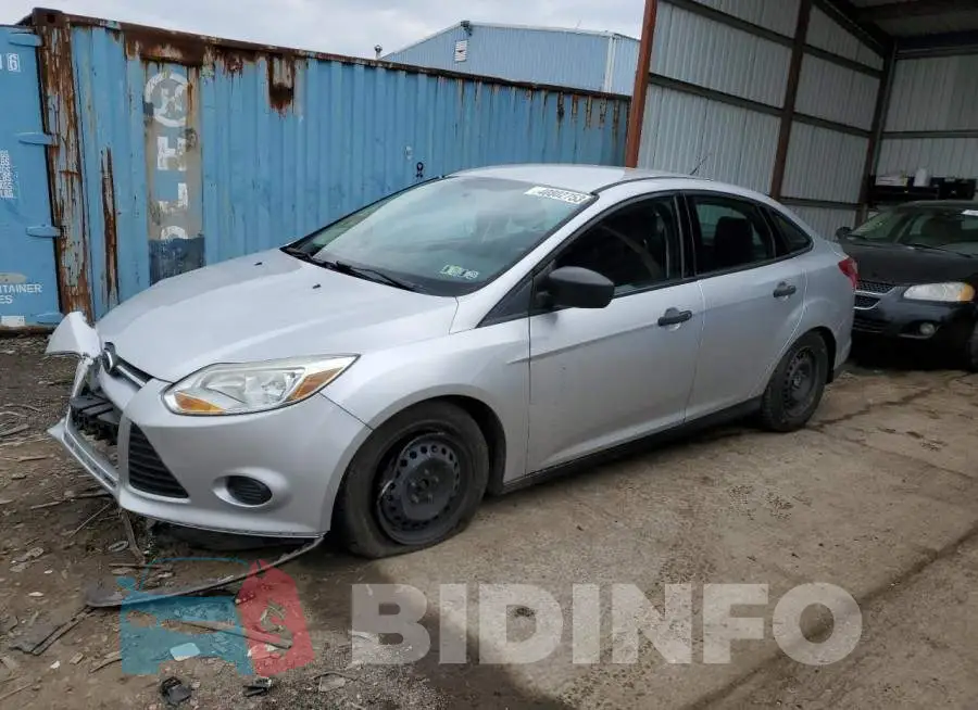 1FADP3E22EL401148 Photo# 1