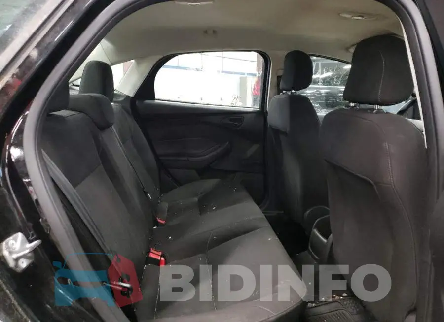 1FADP3E2XGL218874 Photo# 10
