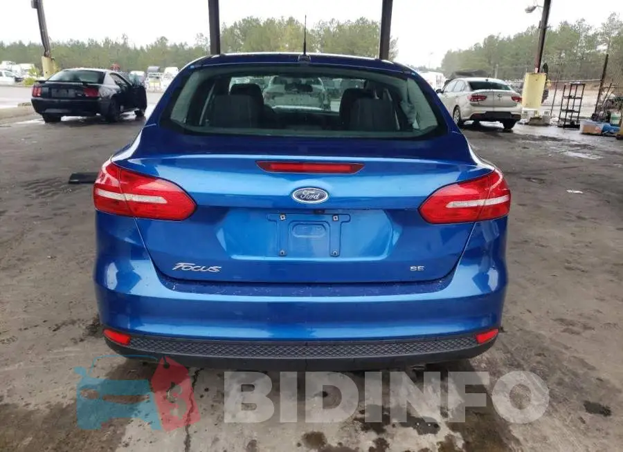 1FADP3F23JL320183 Photo# 6
