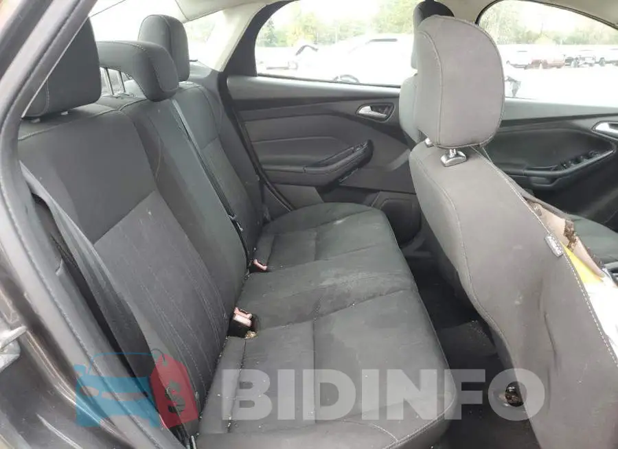 1FADP3F29GL214104 Photo# 10