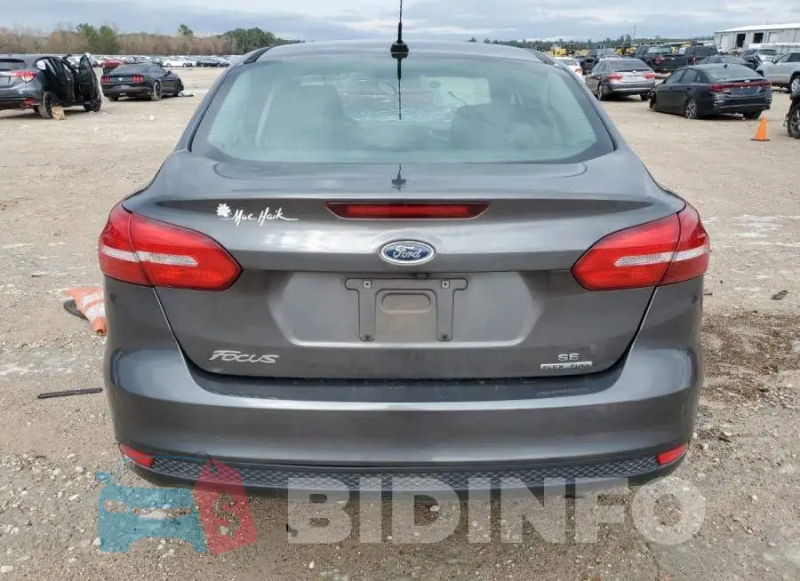 1FADP3F29GL214104 Photo# 6