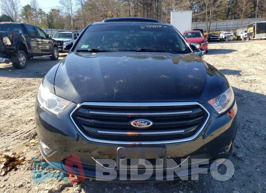 1FAHP2J87FG182252 Photo# 5
