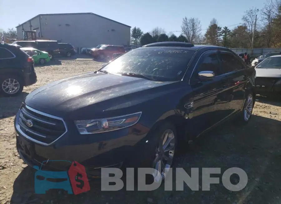 1FAHP2J87FG182252 Photo# 1