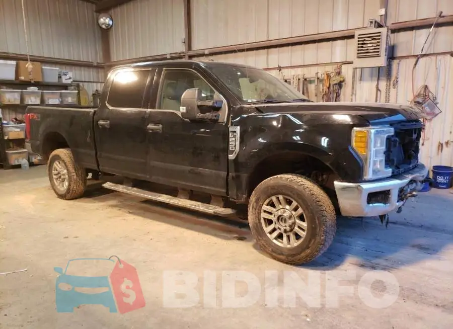 1FT7W2B65HEC67045 Photo# 4