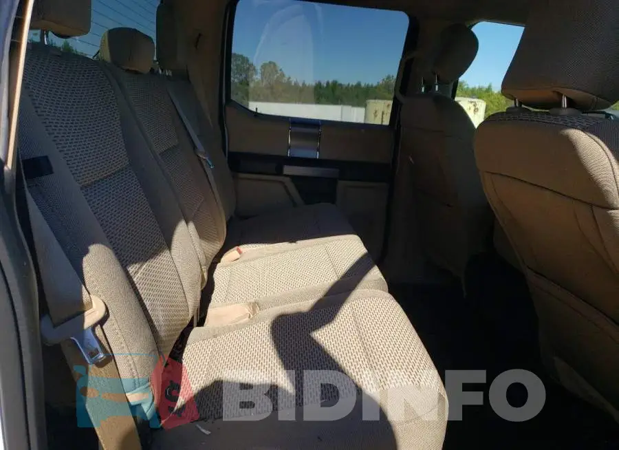 1FTEW1E51JFC81657 Photo# 10