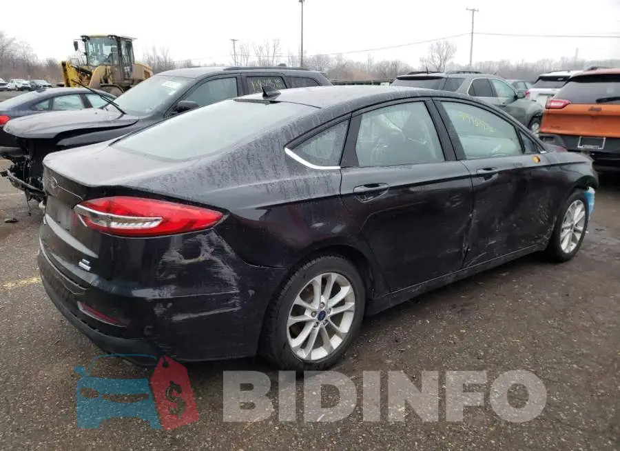 3FA6P0HD2LR110247 Photo# 3