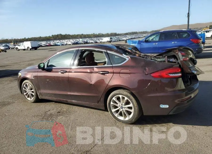 3FA6P0SU7KR191947 Photo# 2