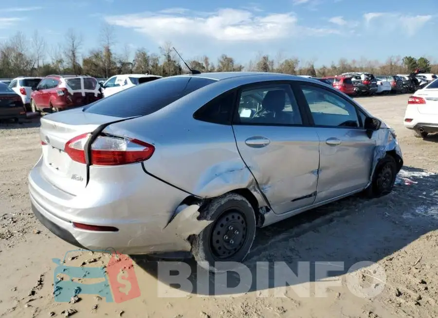 3FADP4AJXJM126348 Photo# 3
