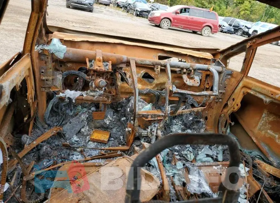 3FADP4EJ5FM204309 Photo# 8