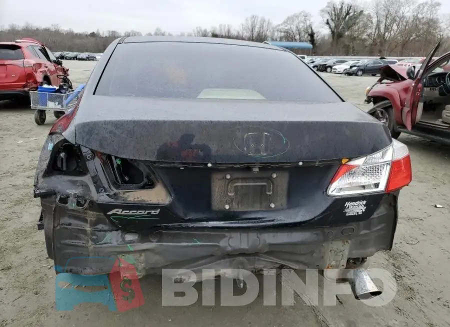 1HGCR2F38FA122223 Photo# 6