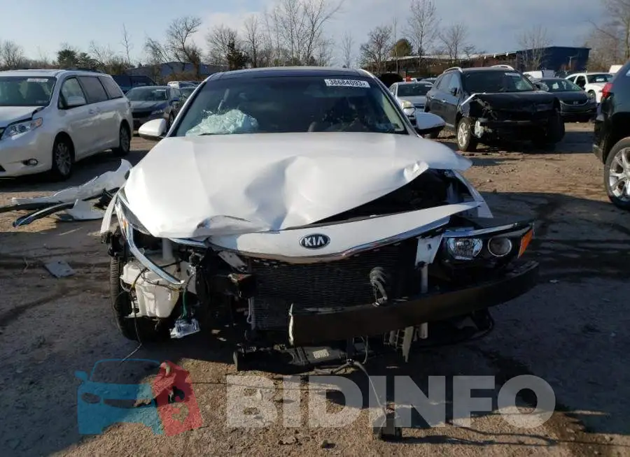 5XXGT4L39JG245897 Photo# 5