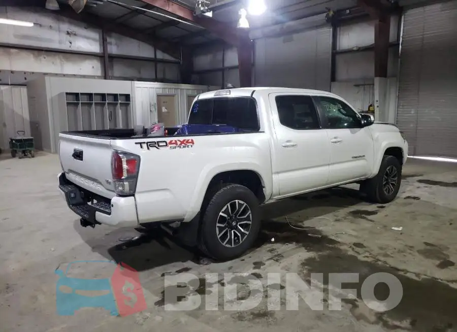 3TYCZ5AN6NT092525 Photo# 3