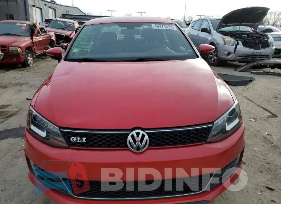 3VW4T7AJ4FM332387 Photo# 5