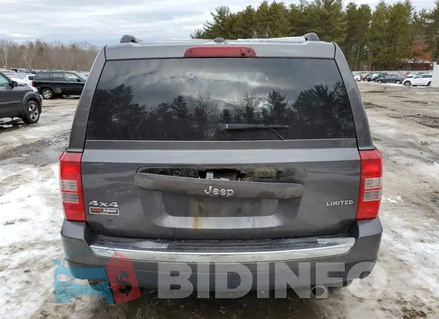 1C4NJRCB2ED787795 Photo# 6
