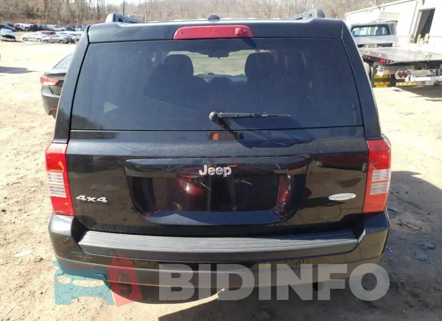 1C4NJRFB4FD214880 Photo# 6