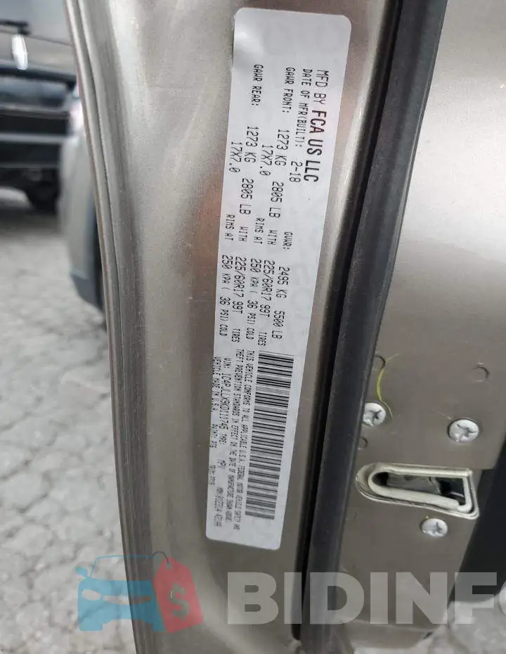 1C4PJLLX9KD111745 Photo# 12
