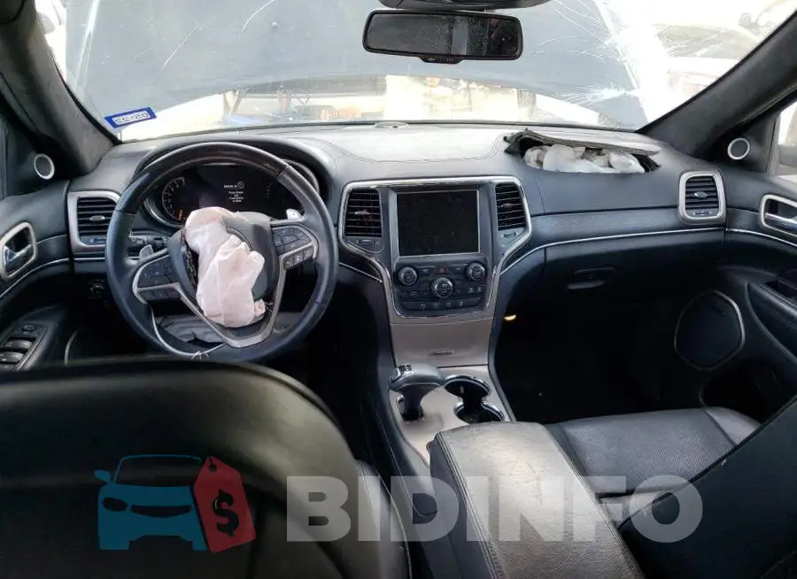1C4RJEJG2FC137526 Photo# 8