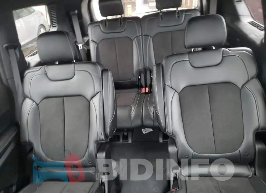 1C4RJKAG8P8710318 Photo# 10