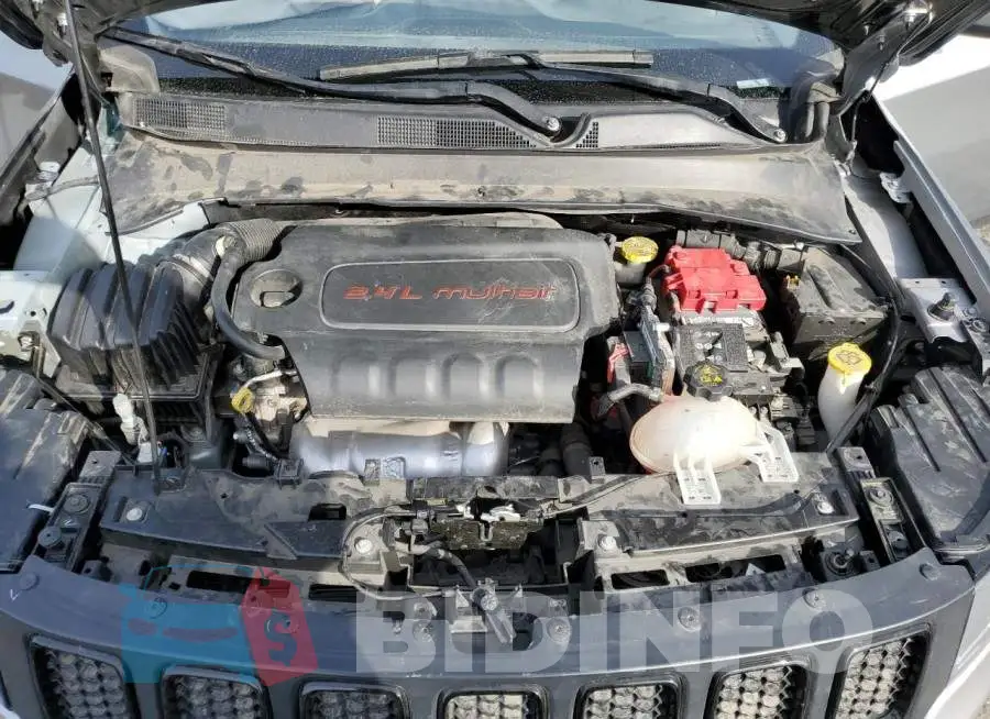 3C4NJCBB2LT241651 Photo# 12