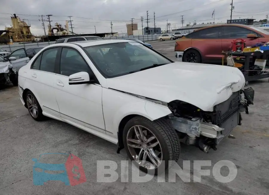 WDDGF4HB5EA958164 Photo# 4