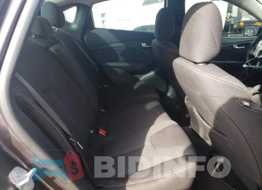 1C3CDFBB0GD635147 Photo# 10