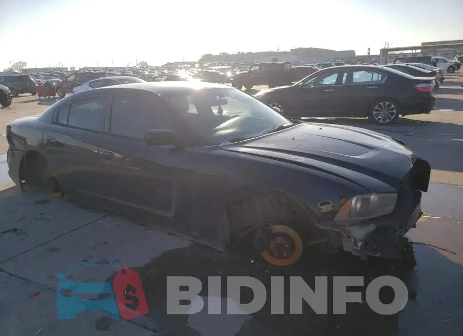2C3CDXBG8EH150126 Photo# 4