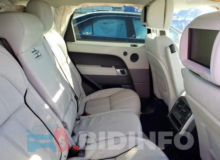 SALWR2KF0GA550244 Photo# 11