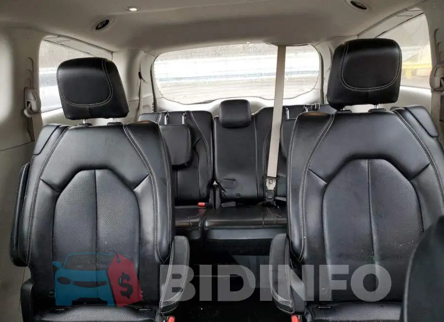 2C4RC1DG0LR163415 Photo# 10