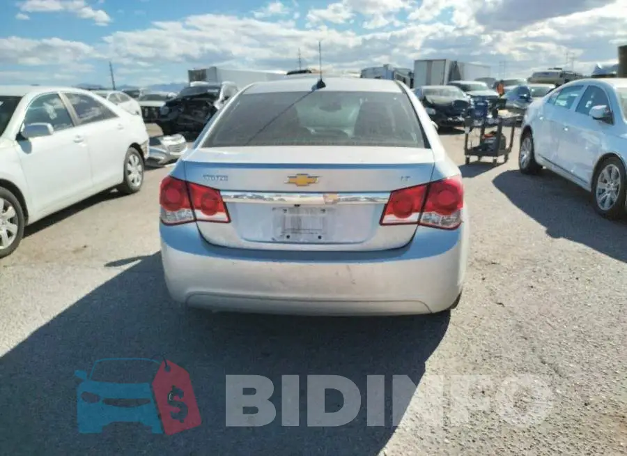 1G1PC5SB7F7143165 Photo# 6