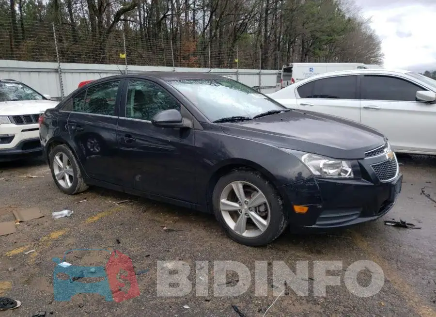 1G1PE5SB4E7388434 Photo# 4