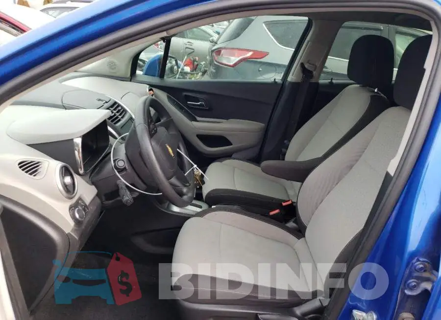 KL7CJKSB9FB173272 Photo# 7