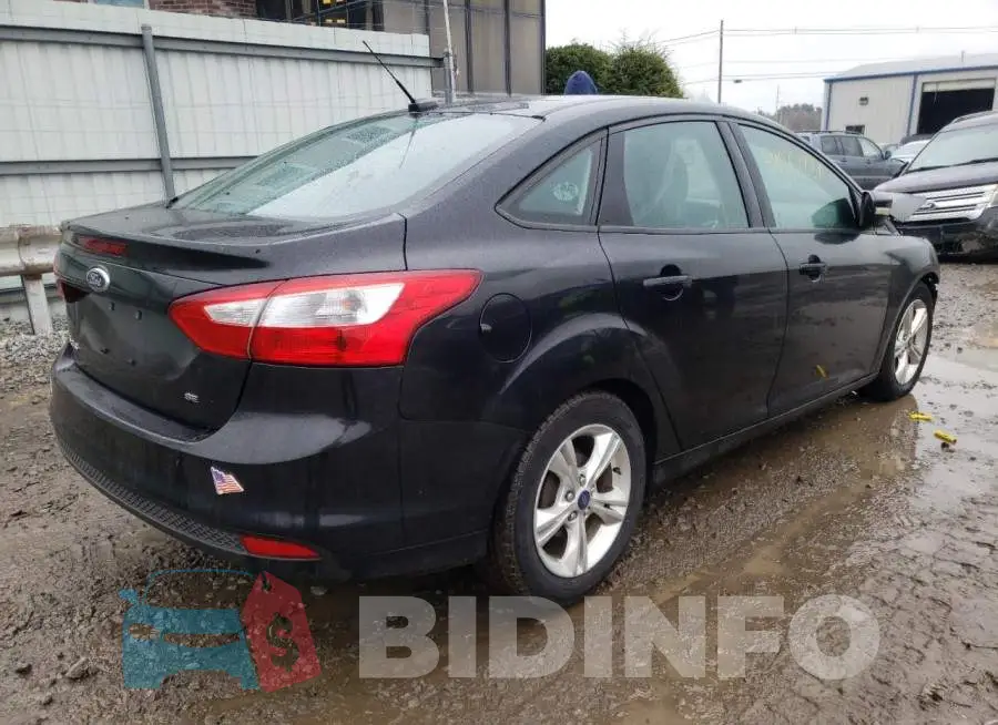 1FADP3F27EL140095 Photo# 4