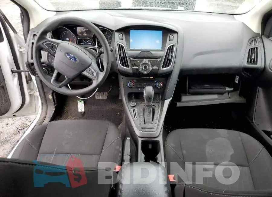 1FADP3M23HL214992 Photo# 8