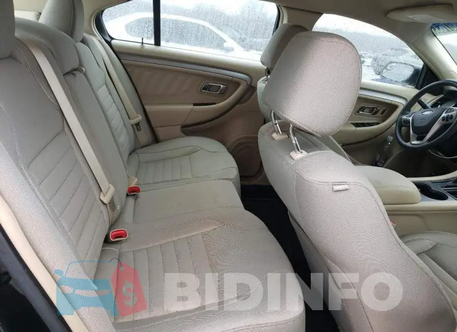 1FAHP2D80GG138509 Photo# 10